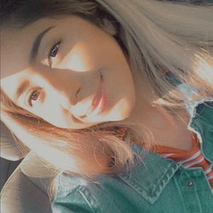 Meet your Posher, Karla